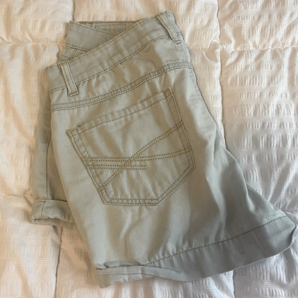 Aéropostale Shorts - Picture 2 of 3